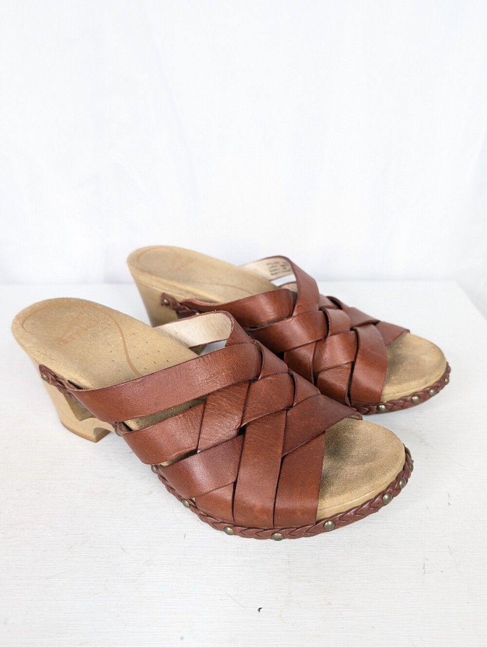 Dansko Troy Criss Cross Leather Heeled Mules Sandals - Size 8
